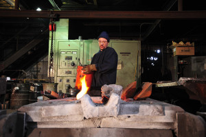 Clarksville Foundry's Larry Hale melts iron
